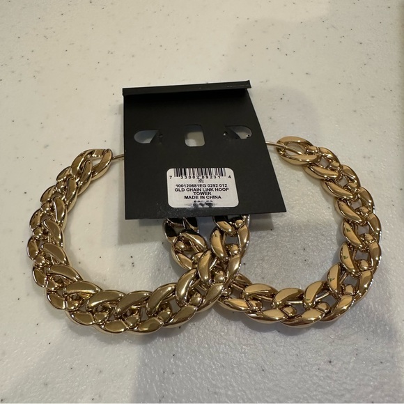 NWT INC International Concepts Hoop Earrings - gold tone Chain style BIG - Picture 11 of 12